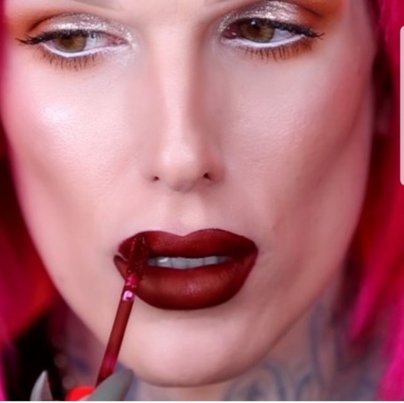 Jeffree Star Designer Blood Velour Liquid Lipstick - Picture 3 of 4